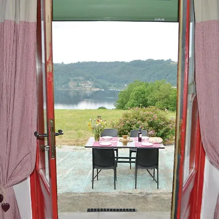 2 Bedroom Cozy Home In Beaulieu *
